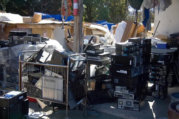 Professional Junk Hauler in Fort Worth, TX Professional Junk Hauler in Fort Worth, TX